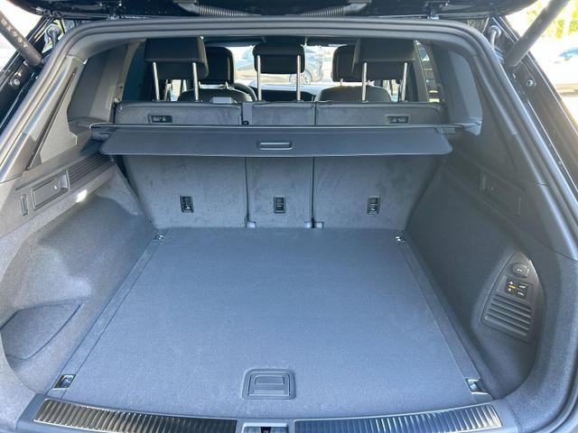 Volkswagen Touareg Elegance R-Line 3.0 V6 TDI *360°*AHK*MATRIX 
