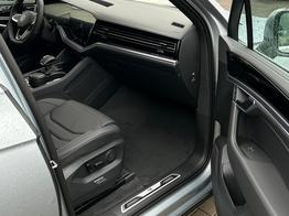 Volkswagen Touareg Elegance R-Line 3.0 V6 TDI *360°*AHK*MATRIX 
