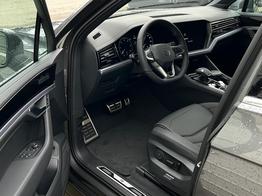 Volkswagen Touareg Elegance R-Line 3.0 V6 TDI *360°*AHK*MATRIX 