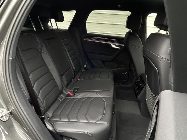 Volkswagen Touareg Elegance R-Line 3.0 V6 TDI *360°*AHK*MATRIX 