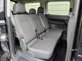 Volkswagen Caddy Maxi 2.0 TDI DSG 7 Sitzer*Android Auto*SHZ*Klimaauto*Kamera*PDC v/h*PrivacyGlas 