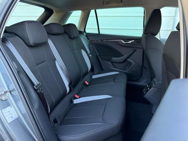 Skoda Kamiq Selection 1.0 TSI DSG Android Auto*SHZ*Kamera*Keyless*2Z Klimaauto* 