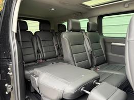 Peugeot Traveller Premium L3 180 BHDI *GLASDACH*NAVI*KAMERA*AHK 