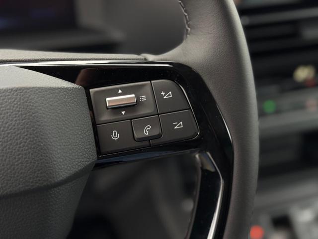 Peugeot Traveller Premium L3 180 BHDI *NAVI*KAMERA*AHK 