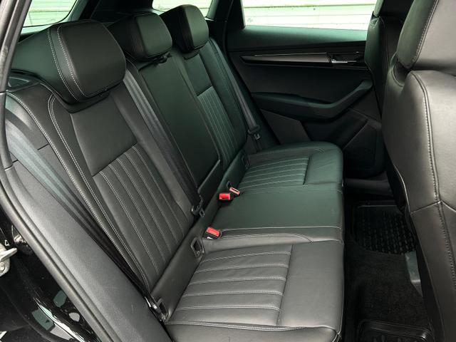 Skoda Karoq Sportline 4x4 2.0TSI DSG Leder*Navi*SHZ*Standh 