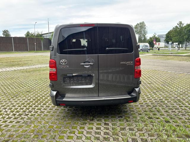 Toyota Proace Verso (Verso) L2 *Standheizung*8-fach*9-Sitzer* 