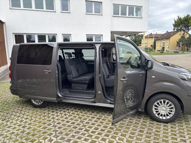 Toyota Proace Verso (Verso) L2 *Standheizung*8-fach*9-Sitzer* 