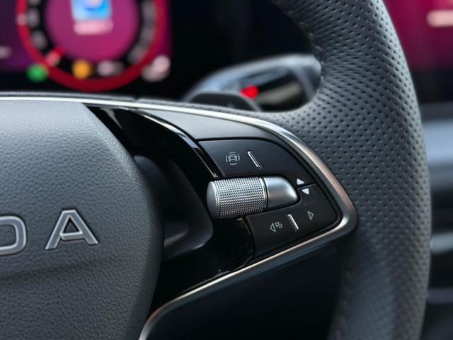 Kodiaq Sportline 2.0 TDI DSG 4x4 7Sitzer*AHK*NAVI*SHZ*Matrix*360°*IPA*Keyless*Canton 