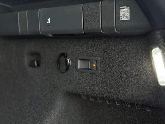 Kodiaq Sportline 2.0 TDI DSG 4x4 7Sitzer*AHK*NAVI*SHZ*Matrix*360°*IPA*Keyless*Canton 