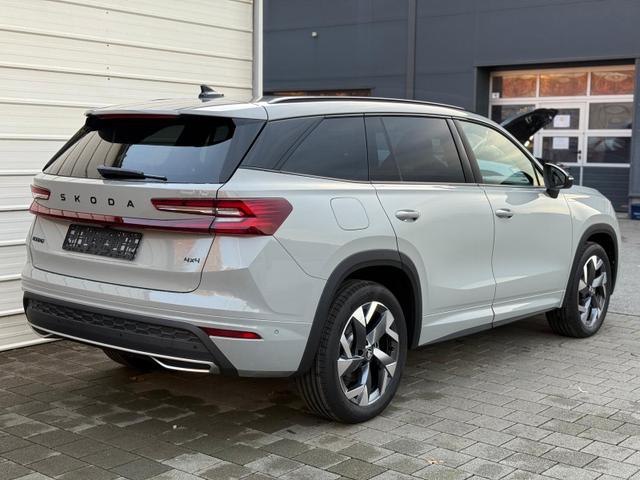 Skoda Kodiaq Sportline 2.0 TDI DSG 4x4 AHK*NAVI*SHZ*Matrix*360°*IPA*Keyless*Canton 