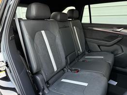 Skoda Kodiaq Sportline 2.0 TDI DSG 4x4 7Sitzer*AHK*NAVI*SHZ*Matrix*360°*IPA*Keyless*Canton 