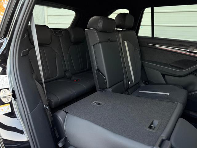 Kodiaq Sportline 2.0 TDI DSG 4x4 7Sitzer*AHK*NAVI*SHZ*Matrix*360°*IPA*Keyless*Canton 