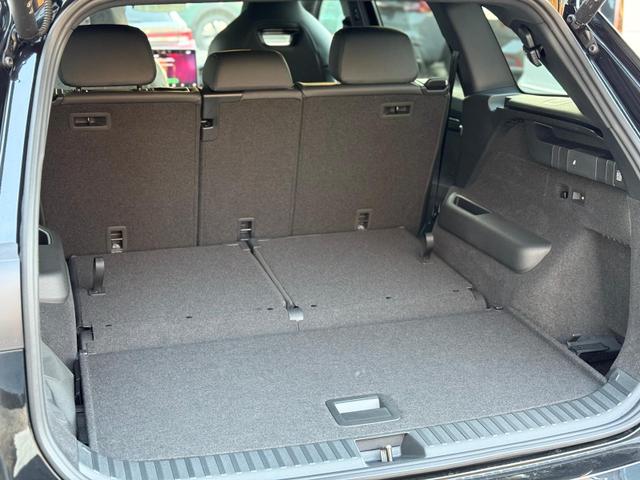 Kodiaq Sportline 2.0 TDI DSG 4x4 7Sitzer*AHK*NAVI*SHZ*Matrix*360°*IPA*Keyless*Canton 