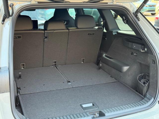 Skoda Kodiaq Sportline 2.0 TDI DSG 4x4 7Sitzer*AHK*NAVI*SHZ*Matrix*360°*IPA*Keyless*Canton 