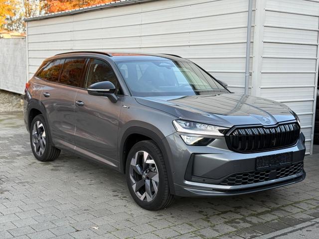 Kodiaq - Sportline 2.0 TDI DSG 4x4 7Sitzer*Standheizung*AHK*NAVI*SHZ*Matrix*360°*IPA*Keyless*Canton
