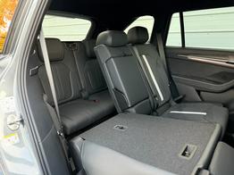 Skoda Kodiaq Sportline 2.0 TDI DSG 4x4 7Sitzer*Standheizung*AHK*NAVI*SHZ*Matrix*360°*IPA*Keyless*Canton 