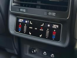 Audi SQ7 4.0l TFSI Quattro AHK*Panorama*7Sitzer*StandHeiz*HD Matrix*5 Jahre Garant*22"*B&O Sound* 