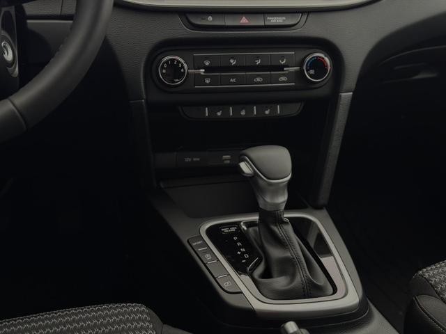 Kia XCeed Silver 1.6 T-GDi DCT Navi*Android Auto*SHZ*Kamera*Klima*LED 