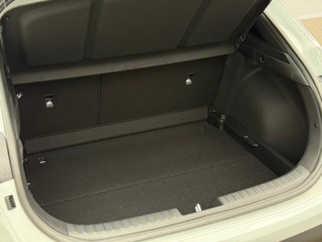 Kia XCeed Silver 1.6 T-GDi DCT Navi*Android Auto*SHZ*Kamera*Klima*LED 