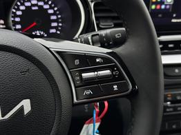 Kia XCeed Gold 1.6 T-GDi DCT Navi*Android Auto*Teilleder*ACC*Klimaauto*SHZ*Kamera*PrivacyGlas*LED 