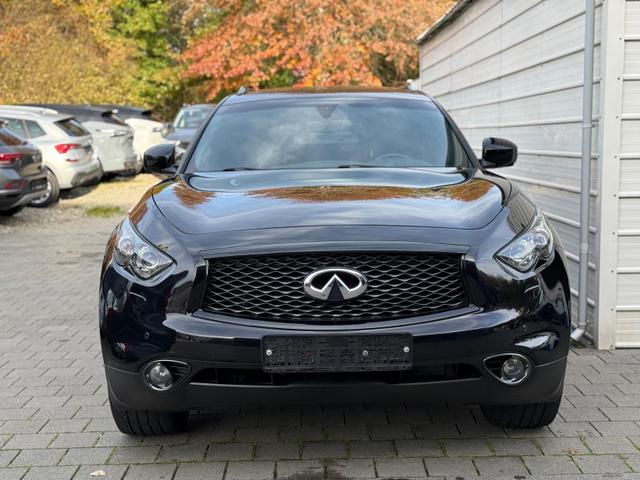Infiniti QX70 - 3.7 V6 Navi*SHZ*AHK