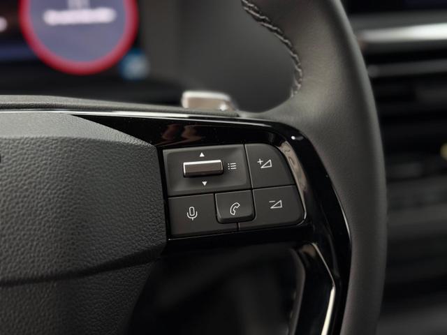 Fiat Ulysse XL Lounge L3 TOP BlueHDi 180 S&S EAT8 7Sitzer*AHK*Leder*Navi*SHZ*Kamera*Keyless*Klimaauto*ACC 