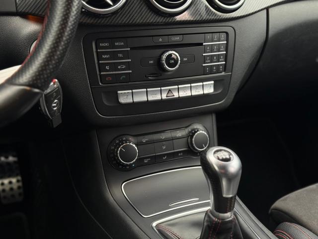 Mercedes-Benz B-Klasse AMG Line B 200d Sports Tourer Navi*SHZ*Metallic 