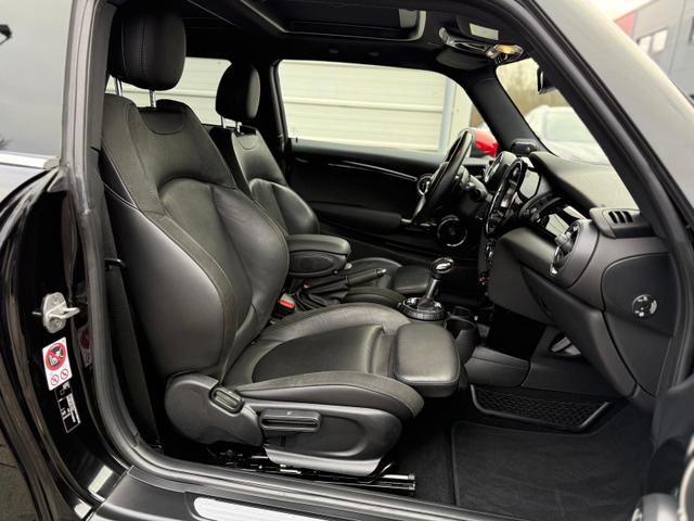 MINI Cooper Chili S Navi*H/K*pano*Metallic 