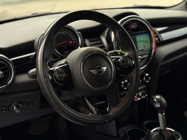 MINI Cooper Chili S Navi*H/K*pano*Metallic 