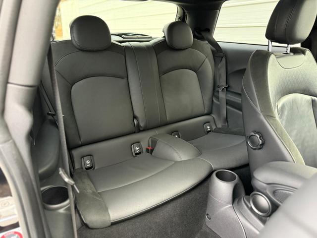 MINI Cooper Chili S Navi*H/K*pano*Metallic 