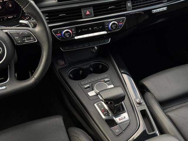 Audi RS4 Avant Quattro *ACC*Matrix*DriveSelect*B&O* 