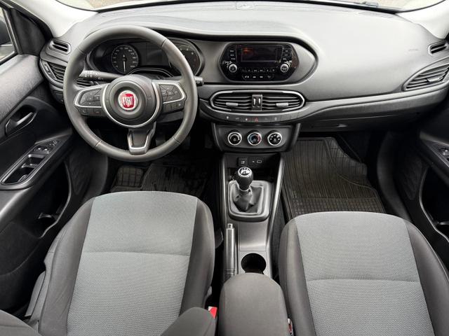 Fiat Tipo 5-T&uuml;rer Sedan 1.0 