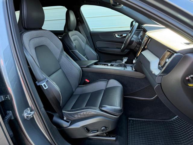 Volvo XC60 R-Design D4 ACC*H/K*IntelliSafe*AHK 