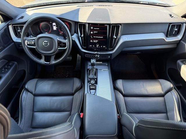 Volvo XC60 R-Design D4 ACC*H/K*IntelliSafe*AHK 