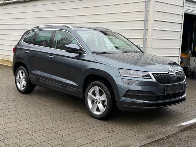 Skoda Karoq - Style 1.5 TSI ACC*Navi*SHZ*AHK*