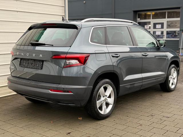 Skoda Karoq Style 1.5 TSI ACC*Navi*SHZ*AHK* 