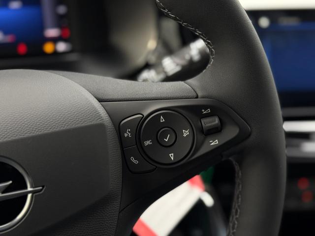 Opel Corsa GS 1.2 Turbo *Kamera*SHZ*PDC* 