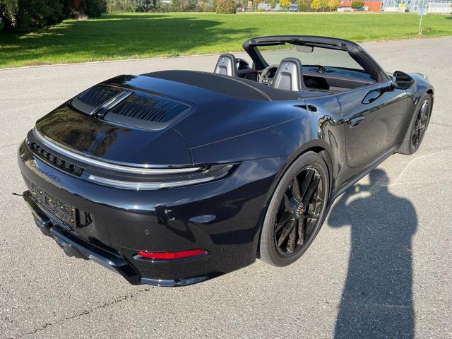 Porsche 992 (911) Carrera 4 GTS Cabrio *HD-Matrix*BOSE*Lift 