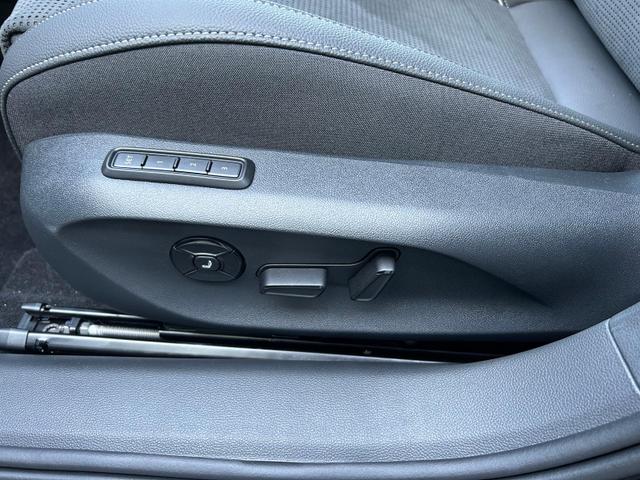 Skoda Superb Combi Sportline Kombi 2.0 TDI DSG 4x4 *HUD*AHK*Navi*Matrix*AssistenzPlus*NAVI*E-Heck*Keyless 