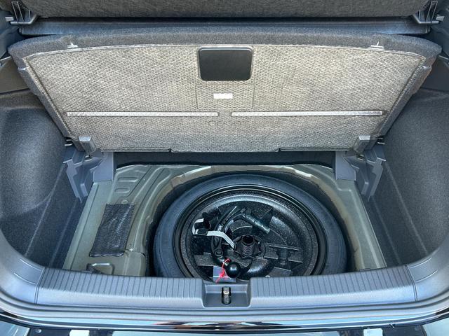 Volkswagen T-Cross R-Line 1.0 TSI DSG AHK*Android Auto*SHZ*Matrix-LED*Kamera*Keyless*18" 