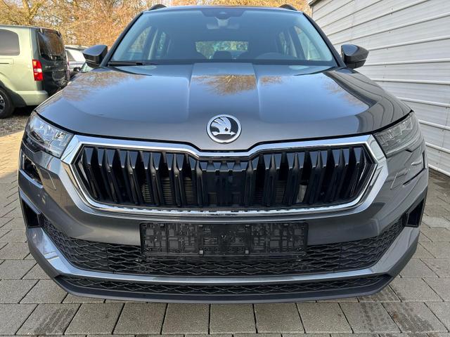 Skoda Karoq - Selection 2.0 TDI DSG AHK*Android Auto*Keyless*ACC*SHZ*Kamera*PDC*Klimaauto*SUNSET*LED