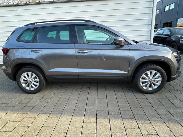 Skoda Karoq Selection 2.0 TDI DSG AHK*Android Auto*Keyless*ACC*SHZ*Kamera*PDC*Klimaauto*SUNSET*LED 