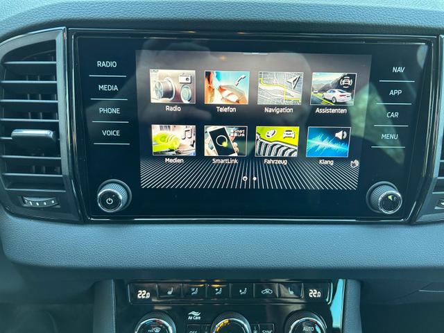 Skoda Karoq Selection 1.5 TSI DSG AHK*Android Auto*Keyless*SHZ*PDC*Klimaauto*SUNSET*LED 