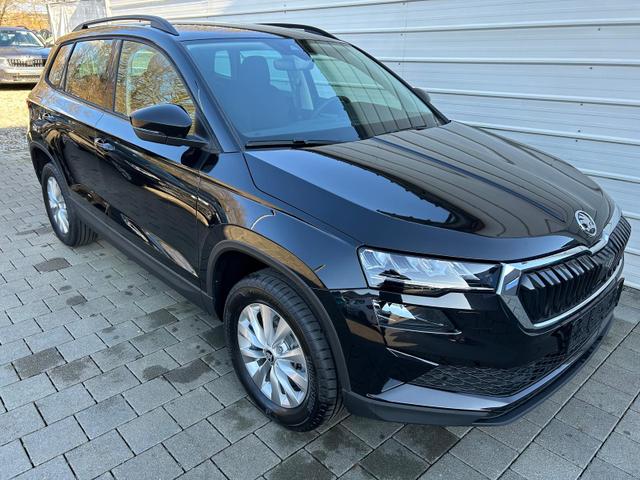 Skoda Karoq - Selection 1.5 TSI DSG AHK*Android Auto*E-Heck*Keyless*ACC*SHZ*PDC*Klimaauto*SUNSET*LED