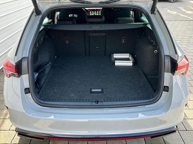 Skoda Octavia Combi RS Kombi 2.0 TSI DSG 265 PS AHK*Panorama*DCC*19"*Android Auto*Navi*SHZ*360&deg;*E-Heck 