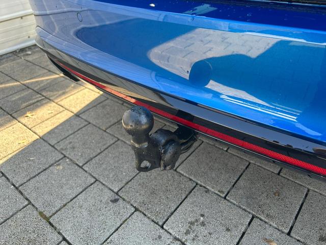 Skoda Octavia Combi RS Kombi 2.0 TSI DSG 265 PS AHK*Panorama*DCC*19"*Android Auto*Navi*SHZ*360&deg;*E-Heck 