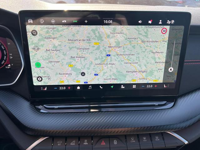 Skoda Octavia Combi RS Kombi 2.0 TSI DSG 265 PS AHK*Panorama*DCC*19"*Android Auto*Navi*SHZ*360&deg;*E-Heck 
