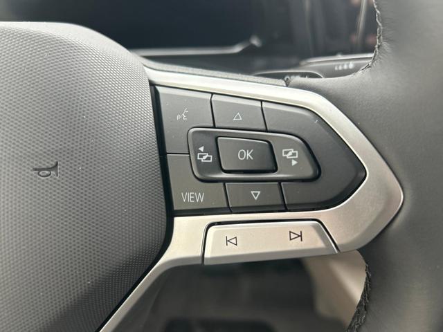 Volkswagen T7 Multivan Business 2.0 TDI, DSG AHK*7 Sitz*NAVI*Android Auto*SHZ*Matrix*17"*Kamera*3Z Klimaauto* 