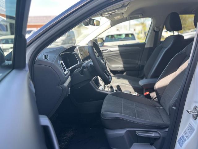 Volkswagen T-Roc Limited Style 1.5 TSI DSG AHK*Android Auto*Matrix LED*EasyOpen*R2D*ACC*SHZ*Kamera*17"*2Z Klimaauto 