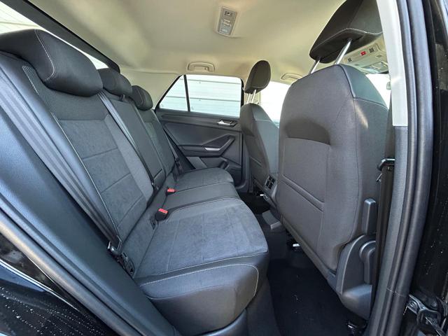 Volkswagen T-Roc Limited Style 1.5 TSI DSG AHK*Android Auto*Matrix LED*EasyOpen*R2D*ACC*SHZ*Kamera*17"*2Z Klimaauto 